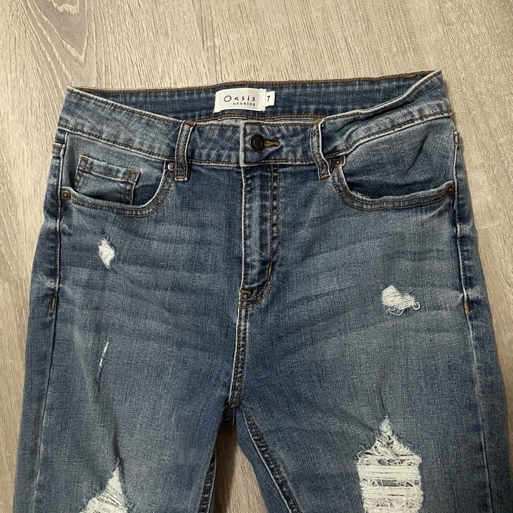 Windsor Ripped Skinny Jeans - Picture 2 of 6